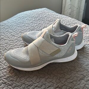 TIEM Women's Slipstream Cycling Shoes - Lunar Gray